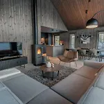 Centre, Sauna, Hot Tub